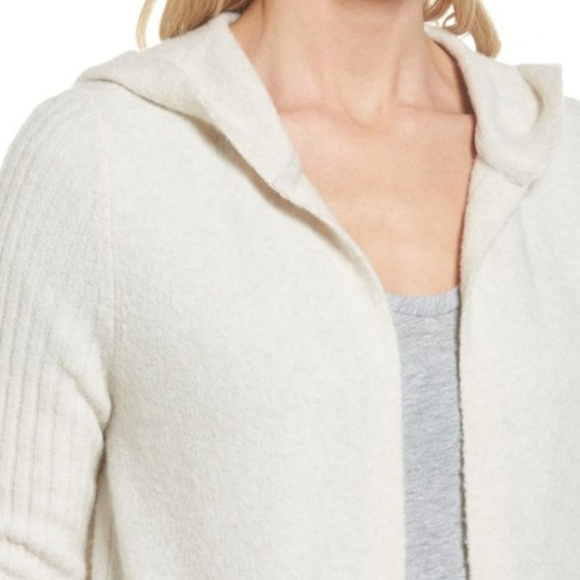 ❤️ Caslon Hooded Cardigan - Picture 4 of 4